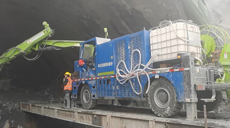  混凝土濕噴機(jī)械手：支護(hù)作業(yè)的主流高效設(shè)備(圖1)
