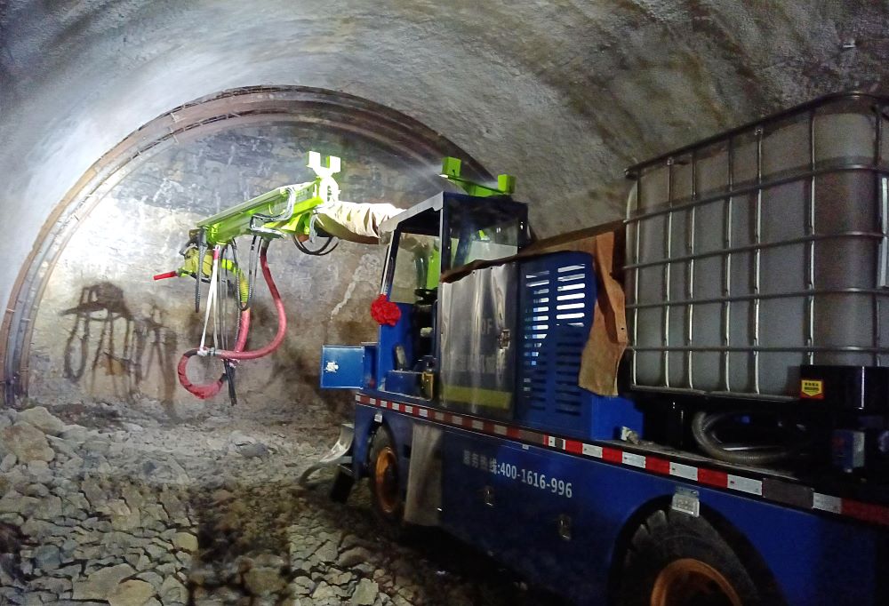 選購濕噴機械手設備時需要考慮的幾個關鍵問題(圖1)